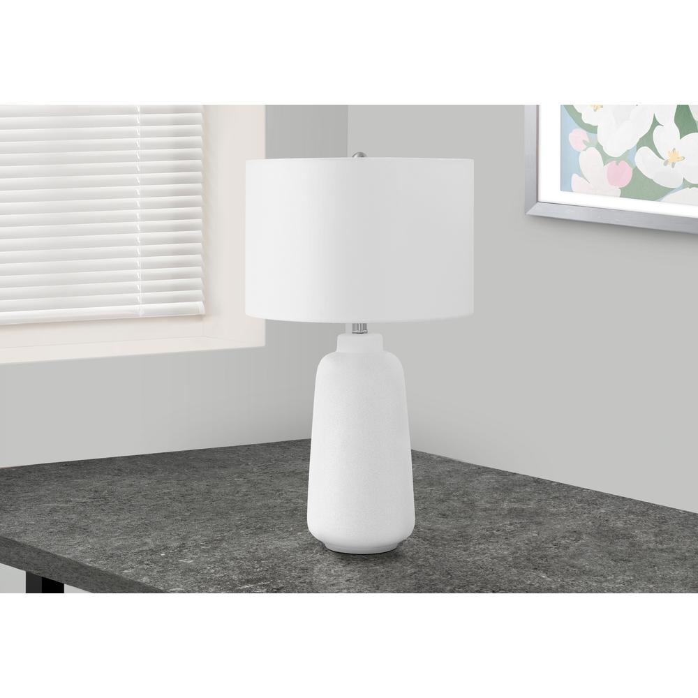 Lighting, 26''H, Table Lamp, Cream Ceramic, Ivory / Cream Shade, Modern - Monarch