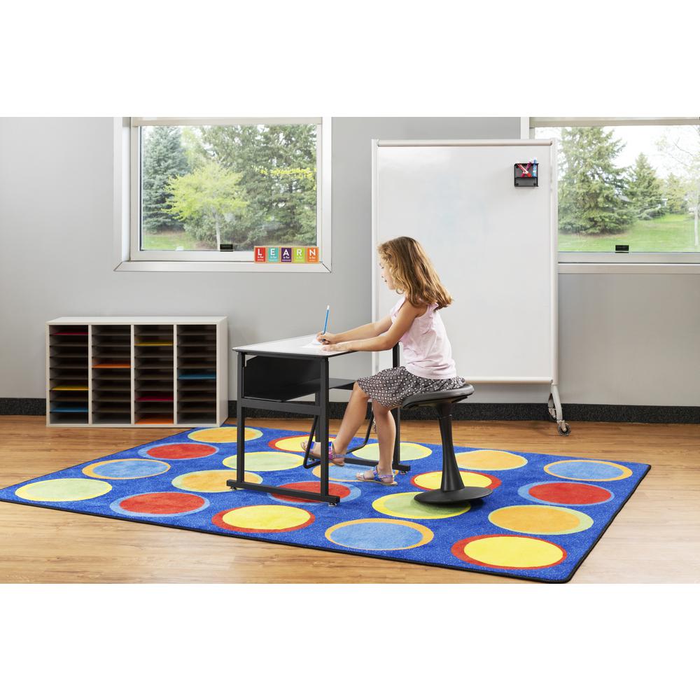 AlphaBetter® Adjustable-Height Stand-Up Desk, 28 x 20'' Premium or Dry Erase Top and Swinging Footrest Bar - DryErase - Safco