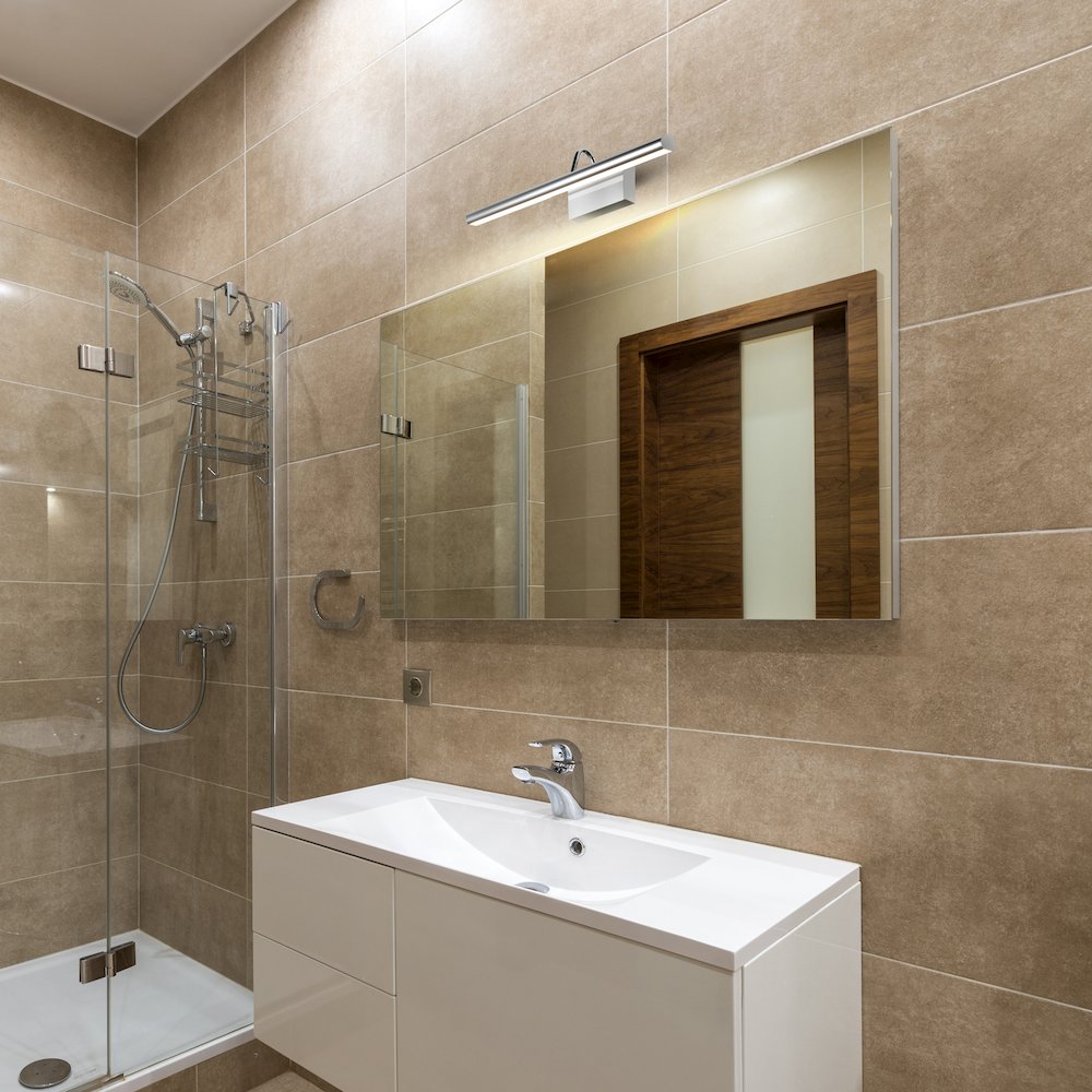 Integrated LED Bathroom Wall Lighting Fixture in Polished Chrome - VONN Lighting