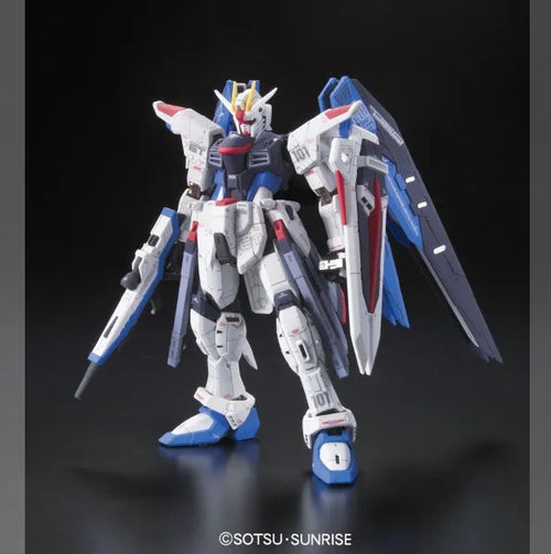 Bandai - Rg 1/144 Freedom Gundam