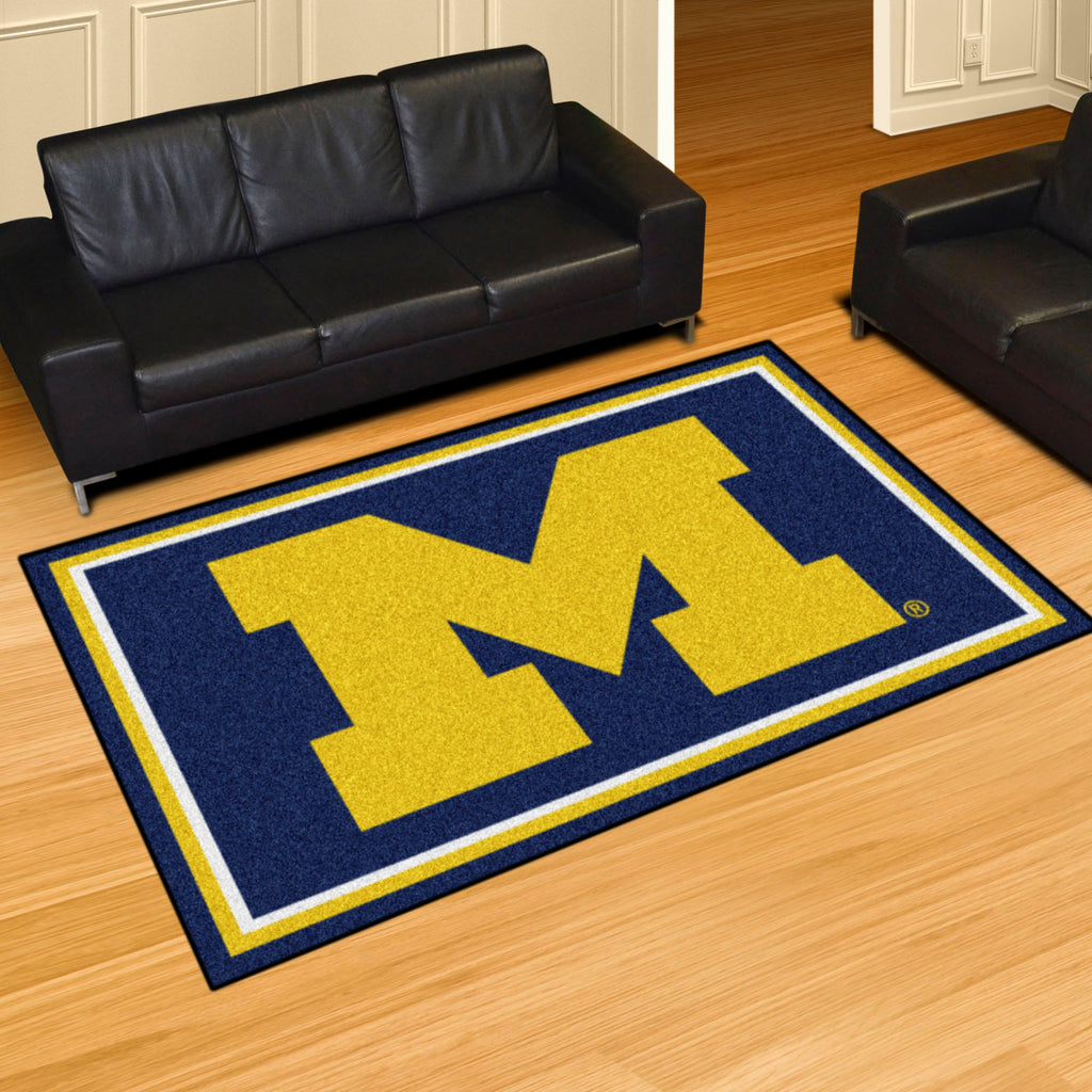 Fanmats - University of Michigan 5x8 Rug 59.5''x88''