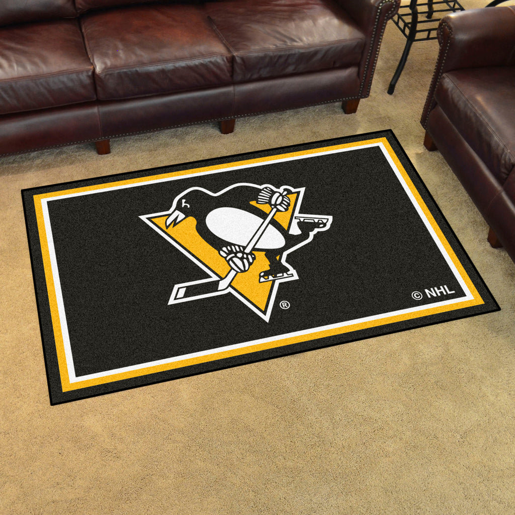 Fanmats - NHL - Pittsburgh Penguins 4x6 Rug 44''x71''