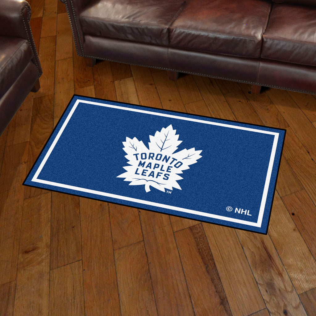 Fanmats - NHL - Toronto Maple Leafs 3x5 Rug 36''x 60''