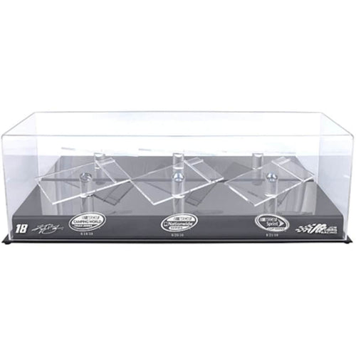 Kyle Busch 1:24 Die-Cast 2010 Bristol Sweep 3-Car Display Case