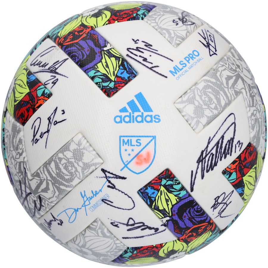 San Jose Earthquakes Autographed Match-Used Soccer Ball from the 2022 MLS Season with 25 Signatures - BA88056
