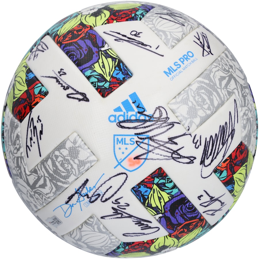 San Jose Earthquakes Autographed Match-Used Soccer Ball from the 2022 MLS Season with 25 Signatures - BA88060