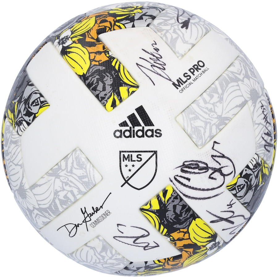 New York City FC Autographed Match-Used Soccer Ball from the 2022 MLS Season with 12 Signatures - BA88036