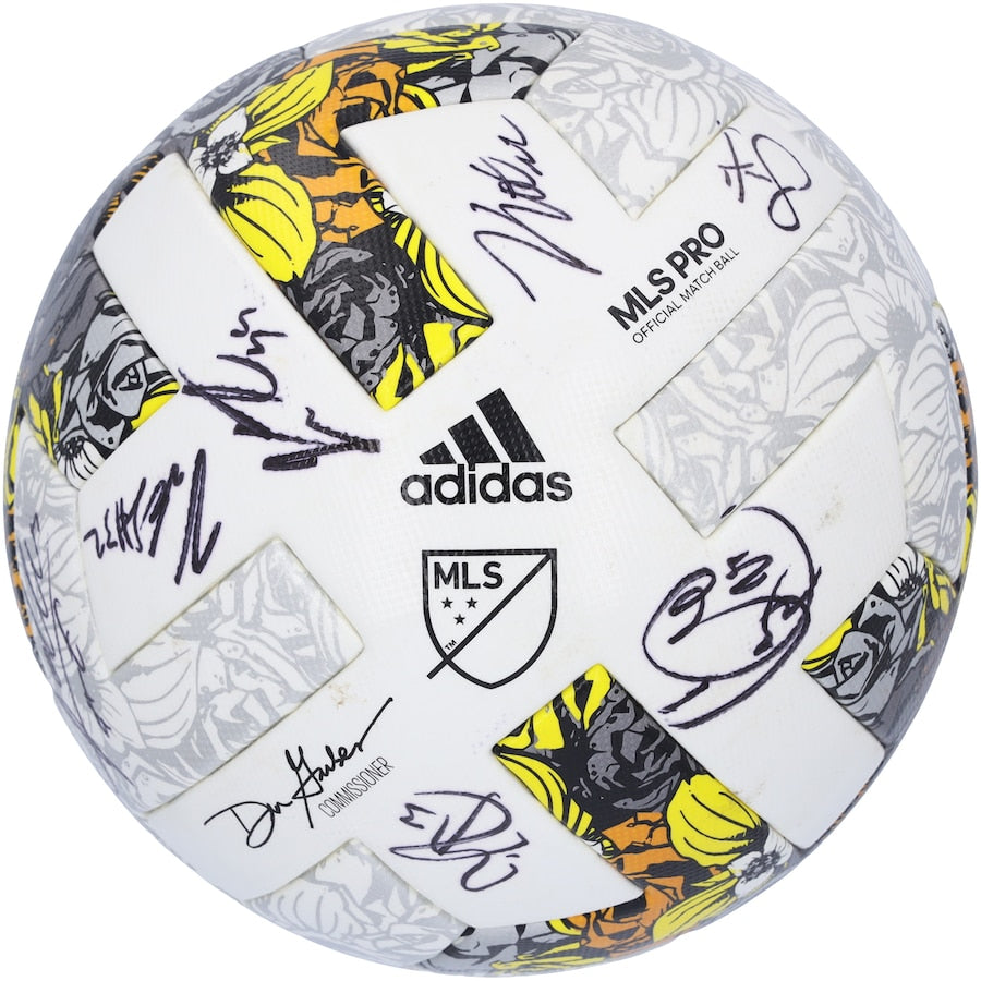 New York City FC Autographed Match-Used Soccer Ball from the 2022 MLS Season with 12 Signatures - BA88061