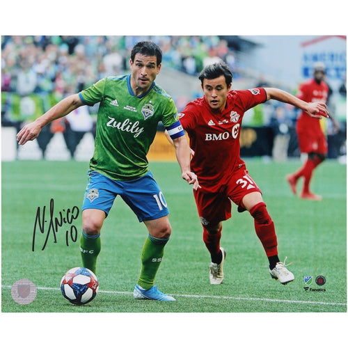 Nicolas Lodeiro Seattle Sounders FC Autographed 8'' x 10'' 2019 MLS Cup Dribbling Photograph
