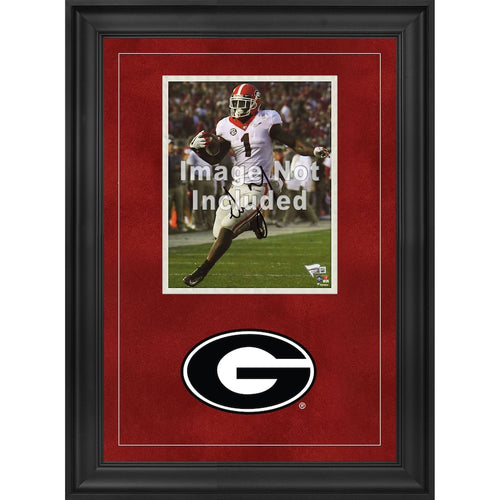 Georgia Bulldogs 8'' x 10'' Deluxe Vertical Photograph Frame with Team Logo