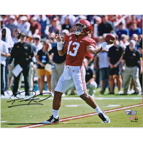 Tua Tagovailoa Alabama Crimson Tide Autographed 8'' x 10'' Passing Photograph