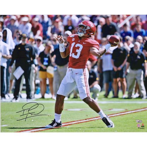 Tua Tagovailoa Alabama Crimson Tide Autographed 16'' x 20'' Passing Photograph