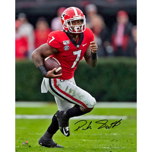 D'Andre Swift Georgia Bulldogs Autographed 16'' x 20'' Red Jersey Solo Run Photograph