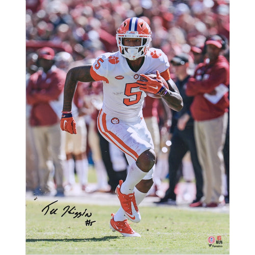 Tee Higgins Clemson Tigers Autographed 16'' x 20'' Solo Run Photograph