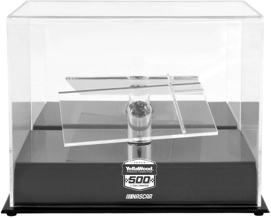 Bubba Wallace 2021 YellaWood 500 First Win 1/24 Die Cast Display Case