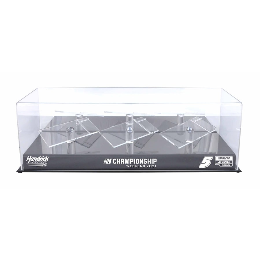 Kyle Larson 2021 NASCAR Cup Champion 3 Car 1/24 Die Cast Display Case