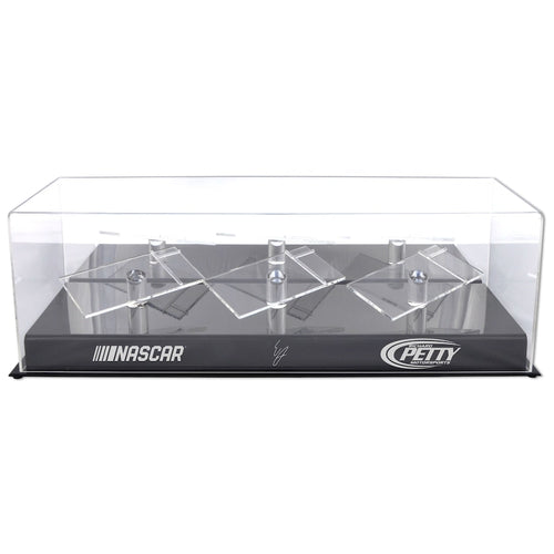 Erik Jones Facsimile Signature 1:24 Three Car Die-Cast Display Cast