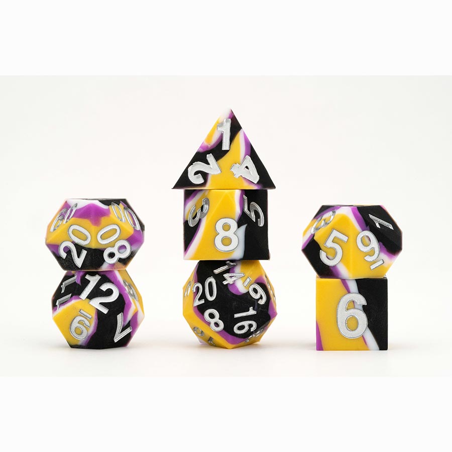 Fanroll -  Pride Dice - 7 Count Dice Poly Set: 16Mm Sharp-Edge Silicon Rubber: Nonbinary