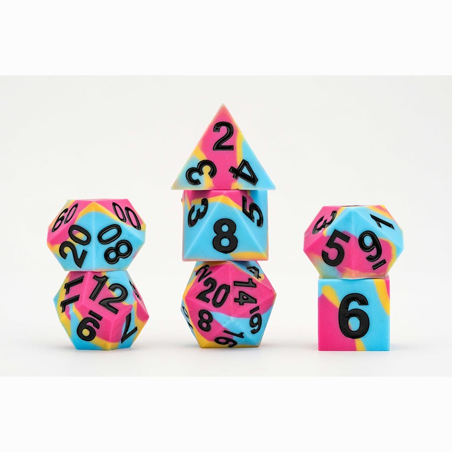 Fanroll -  Pride Dice - 7 Count Dice Poly Set: 16Mm Sharp-Edge Silicon Rubber: Pansexual