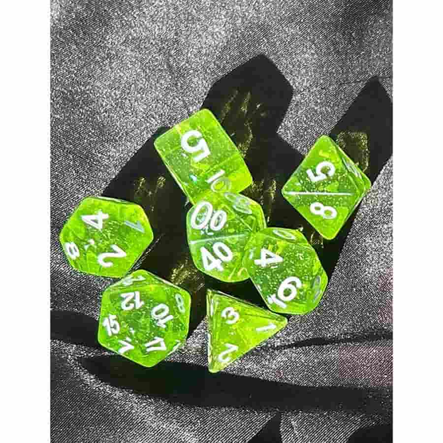 Goodman Games -  Dungeon Crawl Classics Dice: Greenstone Shards Pre-Order