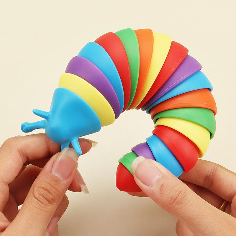 oh my god - Fidget Slug; Articulated Sensory Slug Toy Makes Relaxing Sound; Caterpillar Fidget Toys Stress Relief Gifts