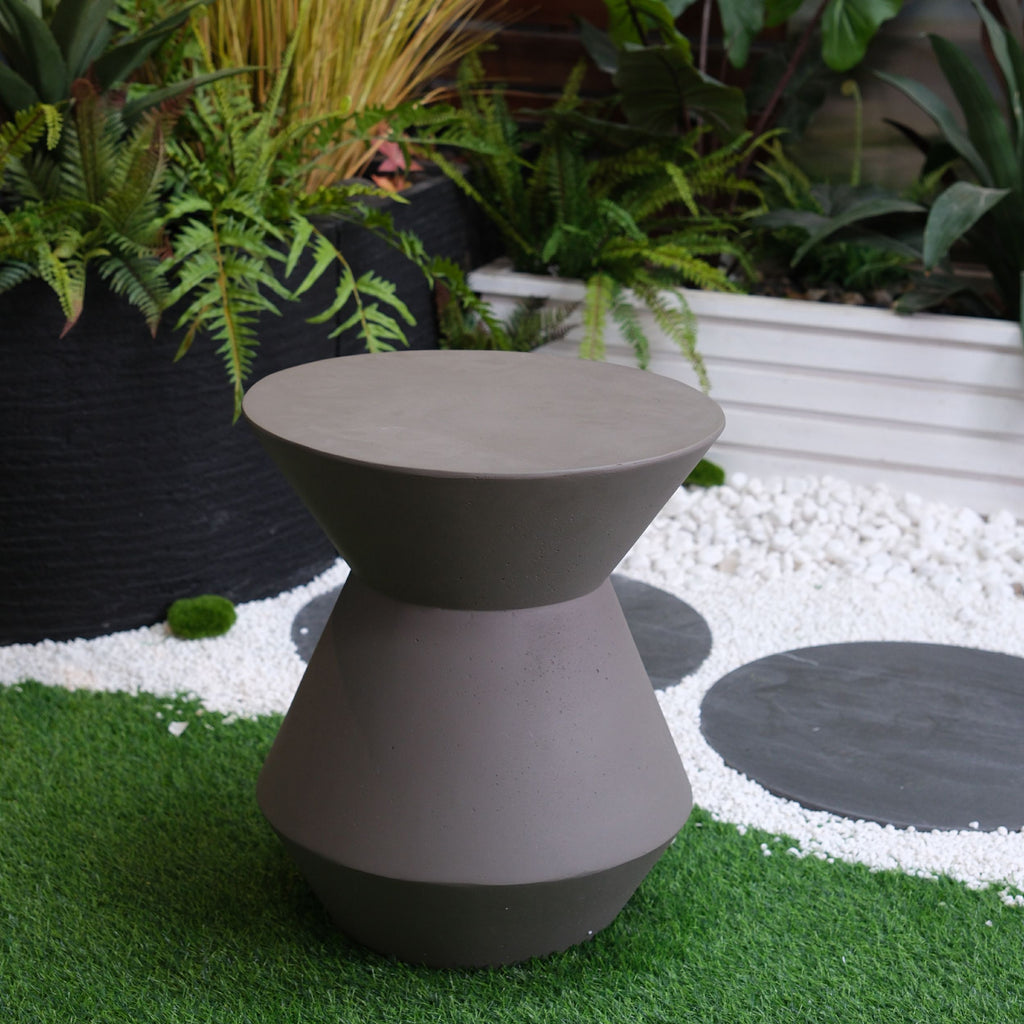 Yeah Depot - Decorative Garden Stool, 17.75'' H Modern Heavy Duty Patio Sturdy Faux Terrazzo Accent Table Side Table Plant Table for Indoor Outdoor, Faux White