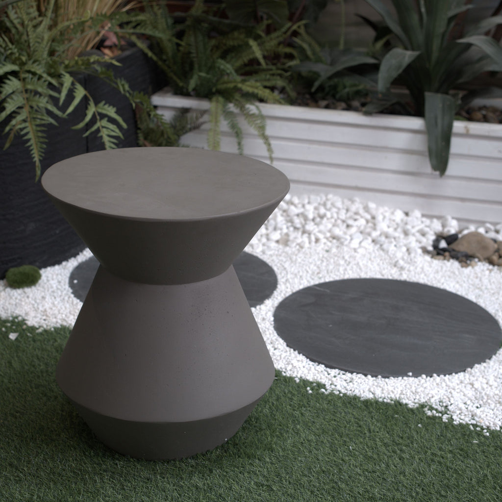 Yeah Depot - Decorative Garden Stool, 17.75'' H Modern Heavy Duty Patio Sturdy Faux Terrazzo Accent Table Side Table Plant Table for Indoor Outdoor, Faux White