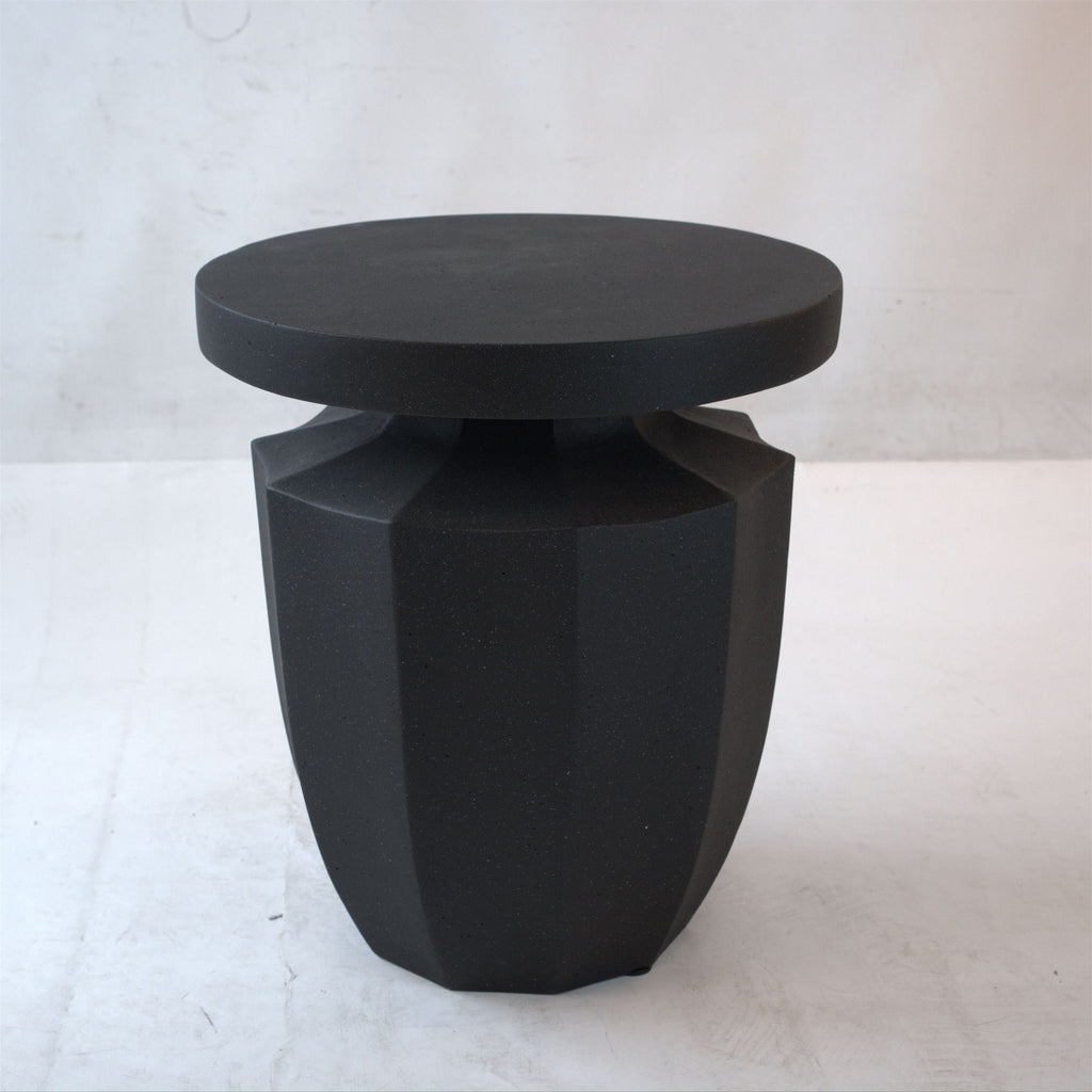 Yeah Depot - Decorative Garden End Table, 20.3'' H Modern Heavy Duty Patio Sturdy Faux Terrazzo Accent Table Side Table Plant Table for Indoor Outdoor
