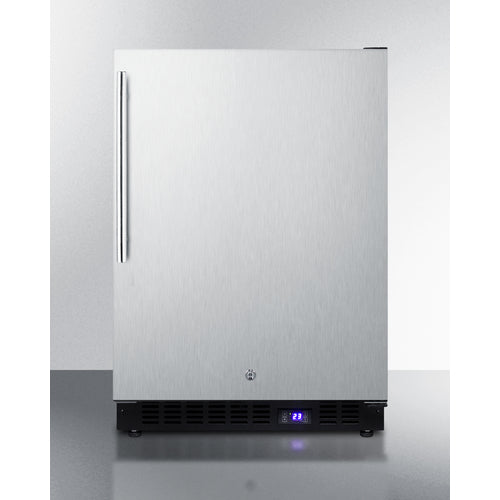 Frost-Free Outdoor Freezer In Complete Stainless Steel, With Digital Thermostat, LED Lighting, Thin Handle, And Lock - SPFF51OSCSSHV Summit